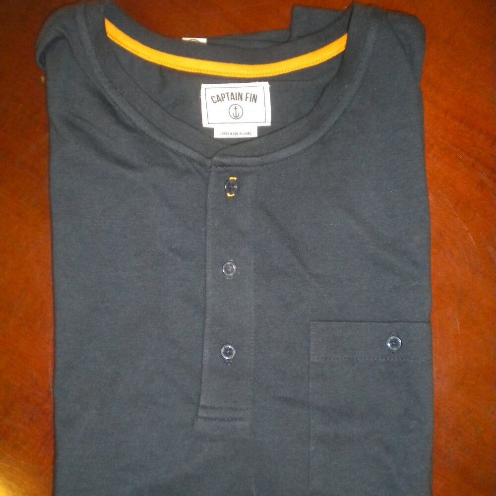 Captain Fin Henley Shirt – Size Large (NWOT)